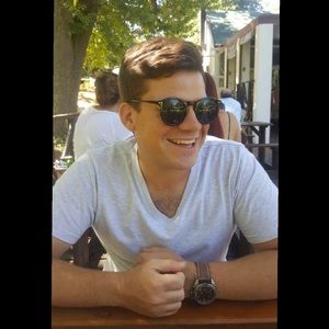 Meet your Posher, Keenan